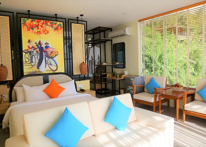 Tom Hill Boutique Resort & Spa